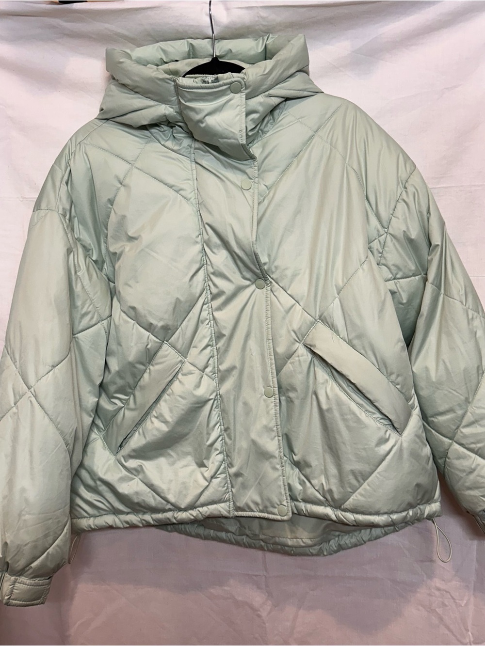 H&M Divided Mint Green Diamond Quilted Hooded Puffer Jacket Size Medium